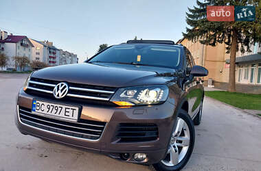 Позашляховик / Кросовер Volkswagen Touareg 2013 в Самборі