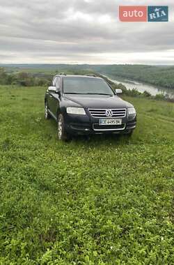 Позашляховик / Кросовер Volkswagen Touareg 2003 в 