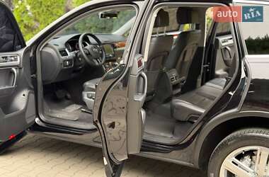 Позашляховик / Кросовер Volkswagen Touareg 2010 в 