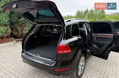 Позашляховик / Кросовер Volkswagen Touareg 2010 в 