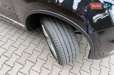 Позашляховик / Кросовер Volkswagen Touareg 2010 в 