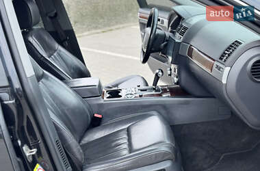 Внедорожник / Кроссовер Volkswagen Touareg 2008 в 