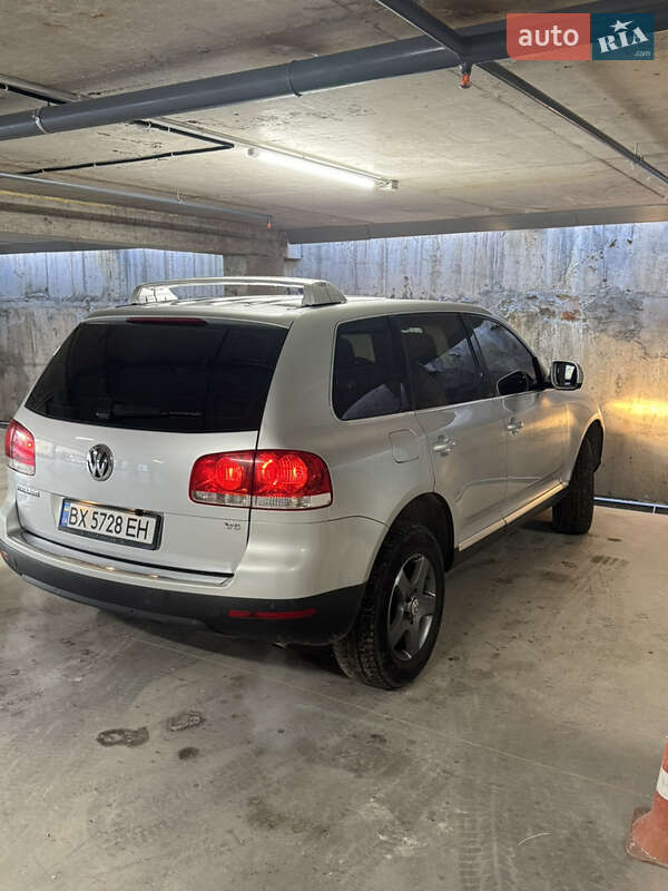 Внедорожник / Кроссовер Volkswagen Touareg 2007 в Хмельницком
