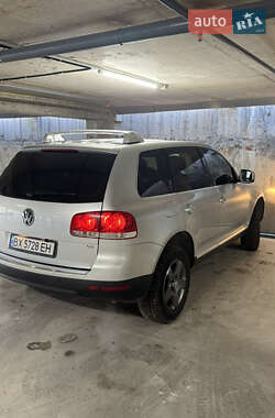 Позашляховик / Кросовер Volkswagen Touareg 2007 в 