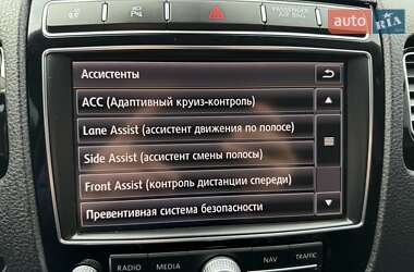 Позашляховик / Кросовер Volkswagen Touareg 2017 в 