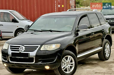 Внедорожник / Кроссовер Volkswagen Touareg 2008 в 