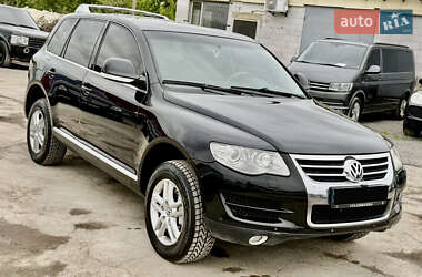 Внедорожник / Кроссовер Volkswagen Touareg 2008 в 