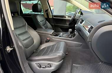 Внедорожник / Кроссовер Volkswagen Touareg 2014 в 