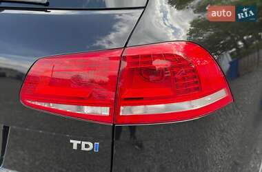Внедорожник / Кроссовер Volkswagen Touareg 2014 в 