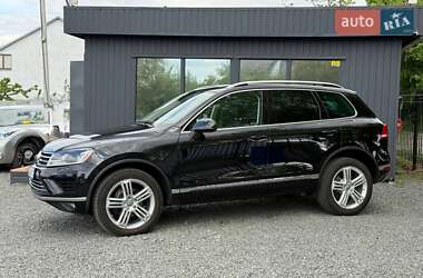 Внедорожник / Кроссовер Volkswagen Touareg 2014 в 