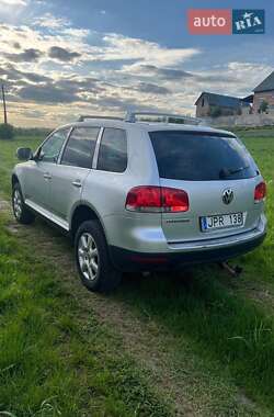 Внедорожник / Кроссовер Volkswagen Touareg 2006 в 