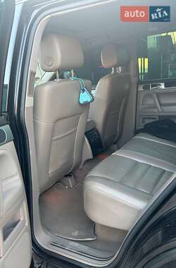 Внедорожник / Кроссовер Volkswagen Touareg 2008 в 