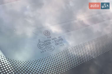 Позашляховик / Кросовер Volkswagen Touareg 2021 в 