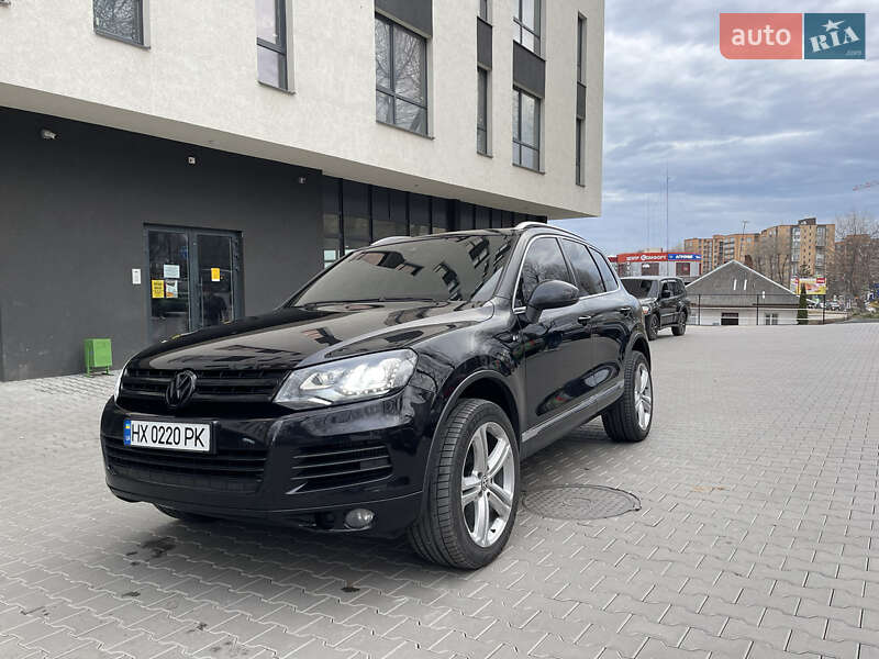 Позашляховик / Кросовер Volkswagen Touareg 2014 в Хмельницькому