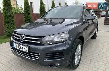Позашляховик / Кросовер Volkswagen Touareg 2011 в Івано-Франківську