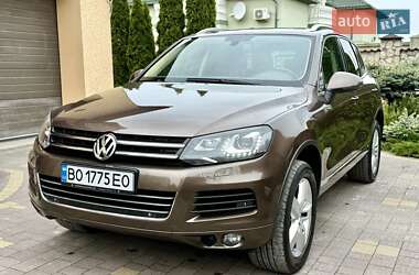 Внедорожник / Кроссовер Volkswagen Touareg 2012 в Тернополе