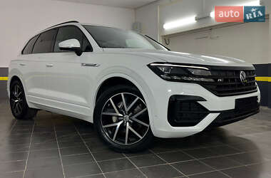 Внедорожник / Кроссовер Volkswagen Touareg 2021 в 