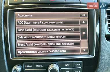 Внедорожник / Кроссовер Volkswagen Touareg 2017 в 