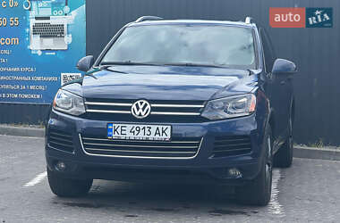 Внедорожник / Кроссовер Volkswagen Touareg 2012 в 
