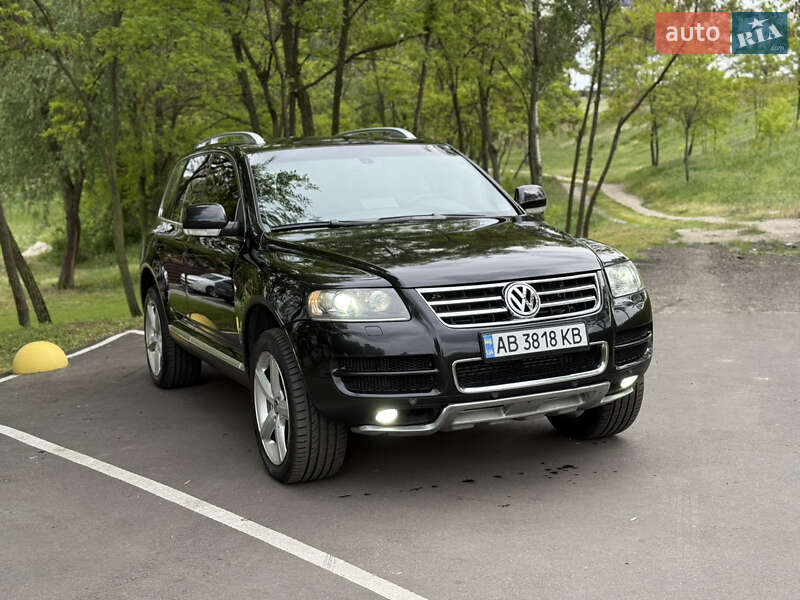 Внедорожник / Кроссовер Volkswagen Touareg 2006 в Киеве