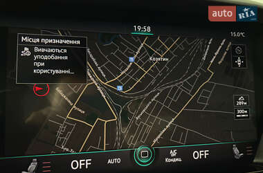 Внедорожник / Кроссовер Volkswagen Touareg 2022 в 