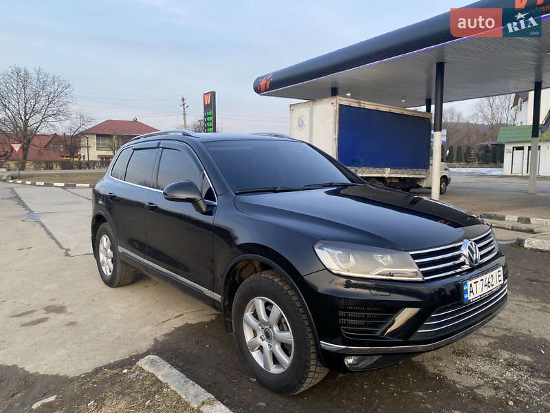 Внедорожник / Кроссовер Volkswagen Touareg 2016 в Ивано-Франковске