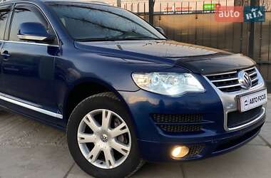 Внедорожник / Кроссовер Volkswagen Touareg 2008 в 