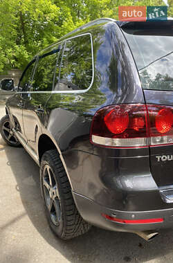 Позашляховик / Кросовер Volkswagen Touareg 2007 в 