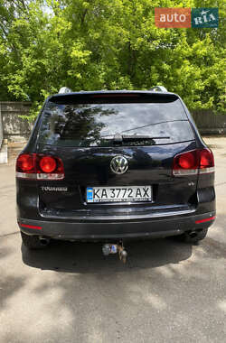 Позашляховик / Кросовер Volkswagen Touareg 2007 в 