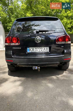 Позашляховик / Кросовер Volkswagen Touareg 2007 в 