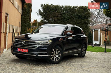 Внедорожник / Кроссовер Volkswagen Touareg 2020 в 