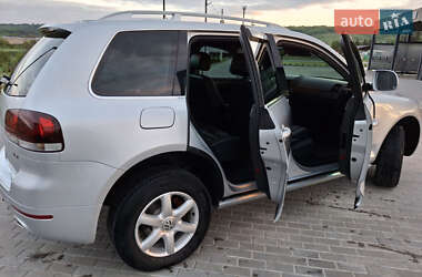 Внедорожник / Кроссовер Volkswagen Touareg 2008 в 