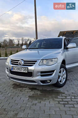 Внедорожник / Кроссовер Volkswagen Touareg 2008 в 