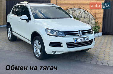 Внедорожник / Кроссовер Volkswagen Touareg 2011 в Днепре