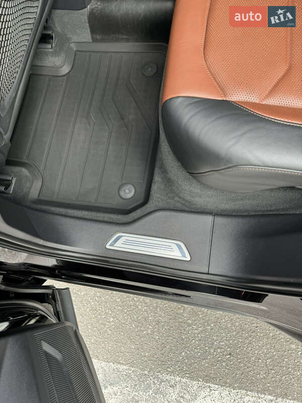 Внедорожник / Кроссовер Volkswagen Touareg 2019 в Полтаве фото 40 Внедорожник / Кроссовер Volkswagen Touareg 2019 в Полтаве