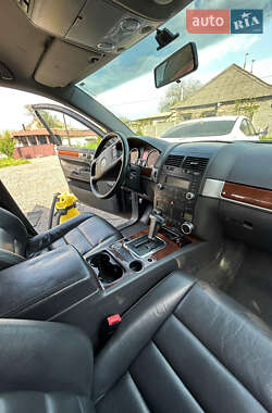 Внедорожник / Кроссовер Volkswagen Touareg 2008 в 