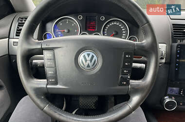 Позашляховик / Кросовер Volkswagen Touareg 2006 в 