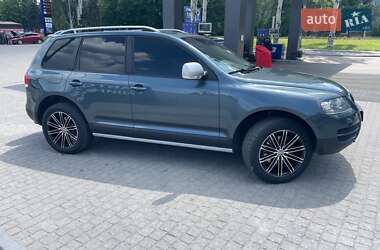 Позашляховик / Кросовер Volkswagen Touareg 2006 в 