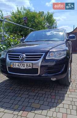 Внедорожник / Кроссовер Volkswagen Touareg 2008 в Карловке