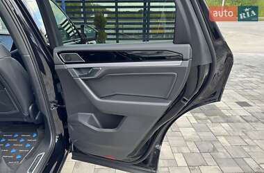 Внедорожник / Кроссовер Volkswagen Touareg 2020 в 