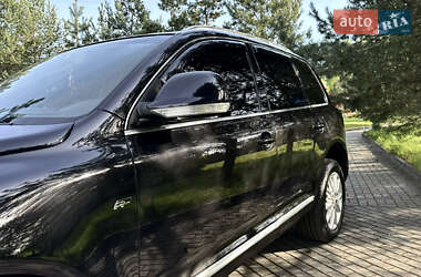 Позашляховик / Кросовер Volkswagen Touareg 2007 в 
