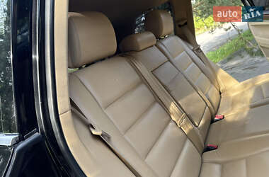 Позашляховик / Кросовер Volkswagen Touareg 2007 в 