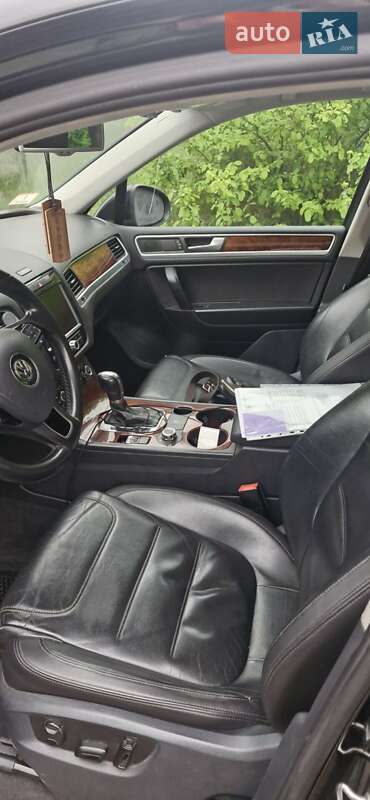 Позашляховик / Кросовер Volkswagen Touareg 2012 в Ладижині фото 9 Позашляховик / Кросовер Volkswagen Touareg 2012 в Ладижині