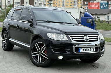 Внедорожник / Кроссовер Volkswagen Touareg 2007 в 