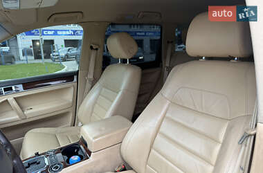 Внедорожник / Кроссовер Volkswagen Touareg 2007 в 