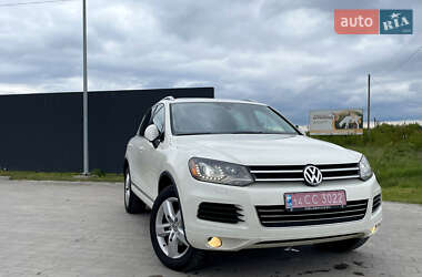 Внедорожник / Кроссовер Volkswagen Touareg 2011 в Львове