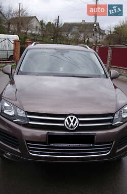 Внедорожник / Кроссовер Volkswagen Touareg 2012 в Тернополе