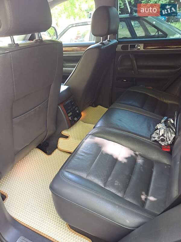 Внедорожник / Кроссовер Volkswagen Touareg 2007 в Измаиле