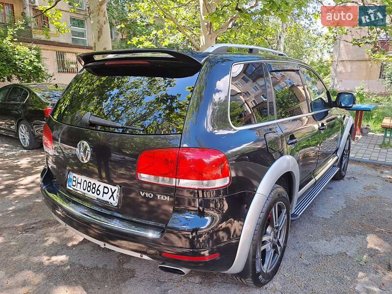 Внедорожник / Кроссовер Volkswagen Touareg 2007 в Измаиле
