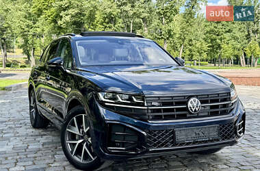 Внедорожник / Кроссовер Volkswagen Touareg 2024 в 
